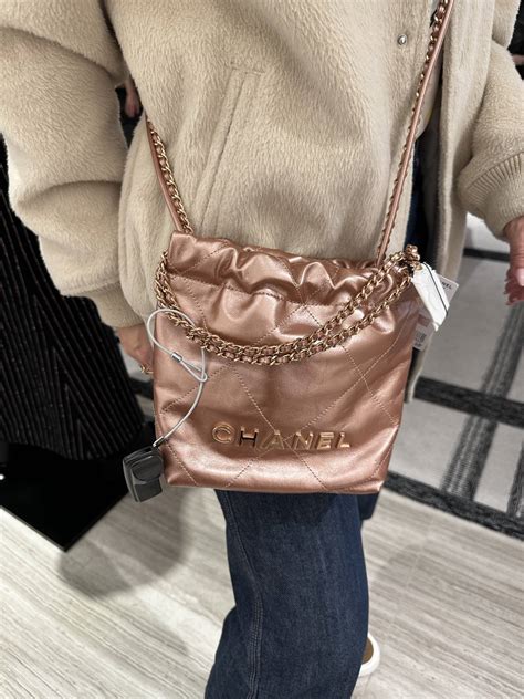 chanel beige pur|Chanel 22 bag small.